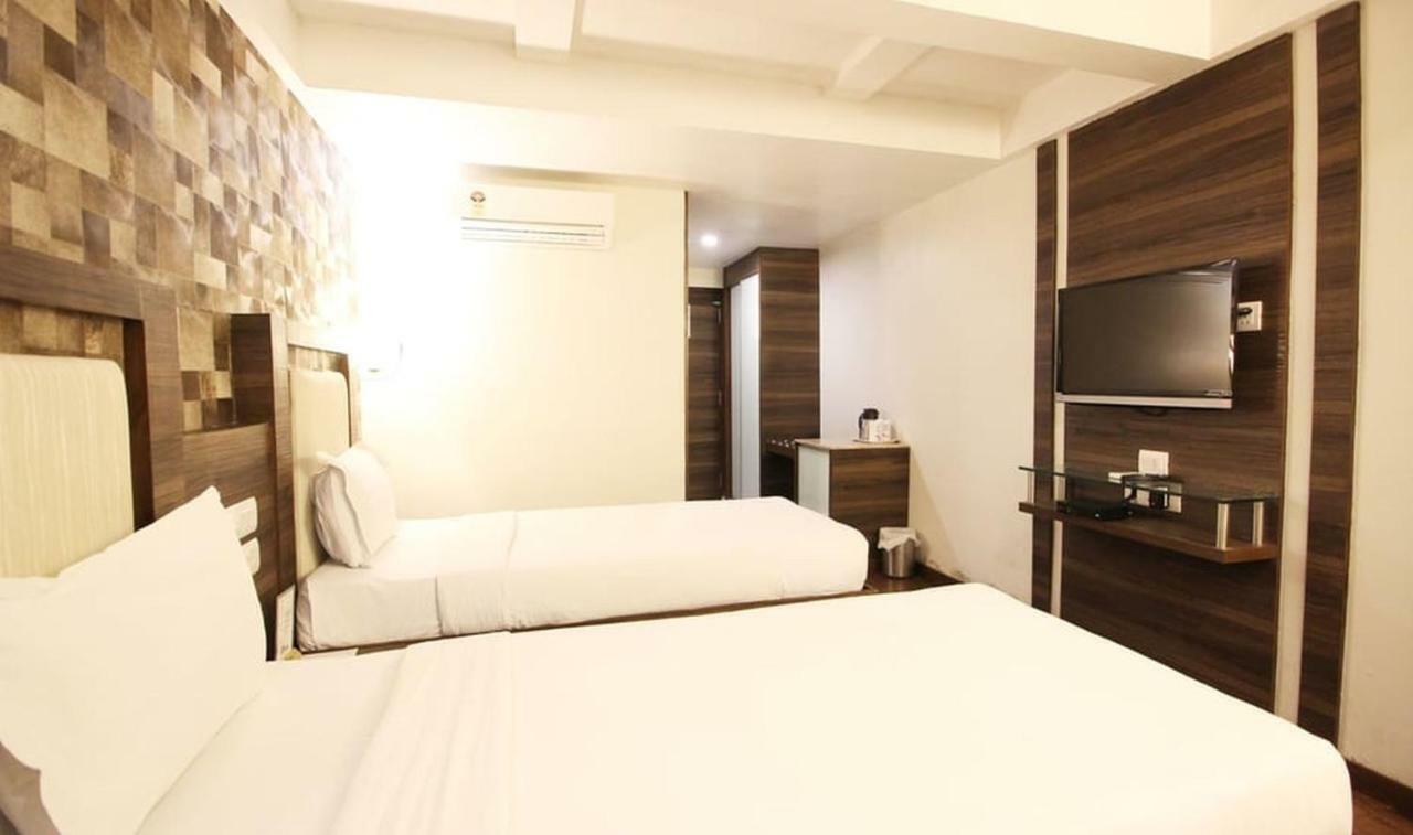 Hotel Aaram Orchard Ahmedabad Exterior photo